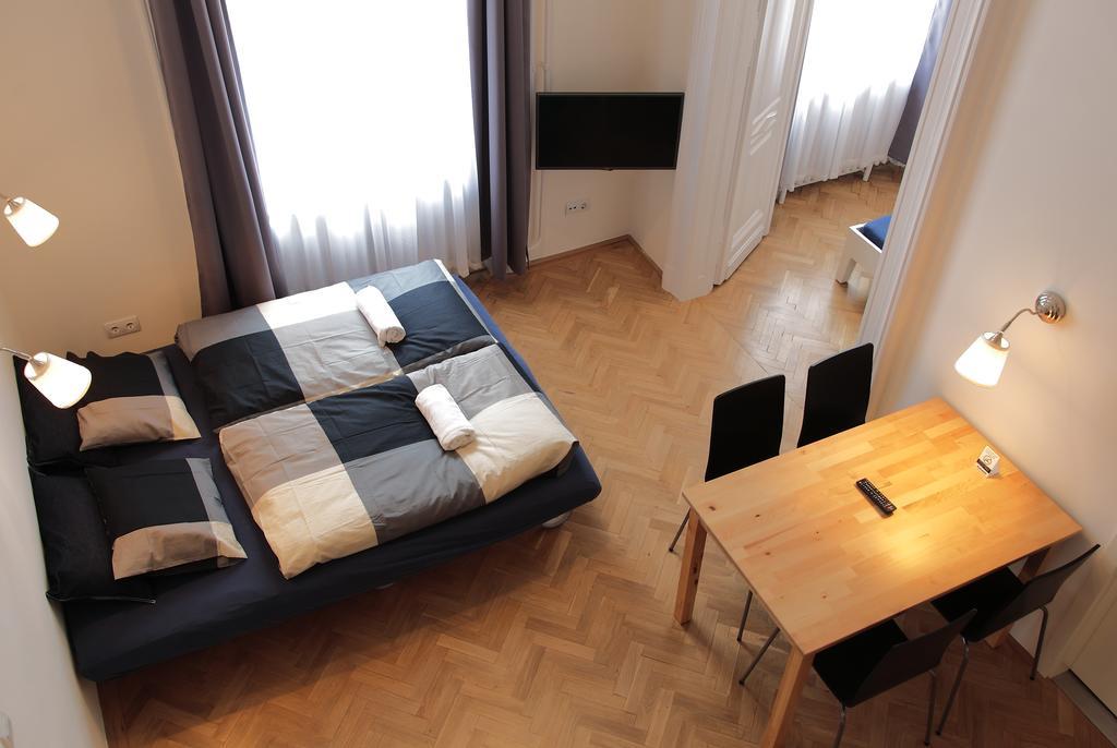 Maverick Apartments Budapest Ruang foto