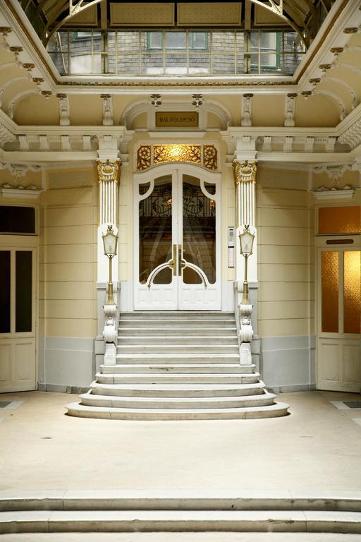 Maverick Apartments Budapest Bagian luar foto