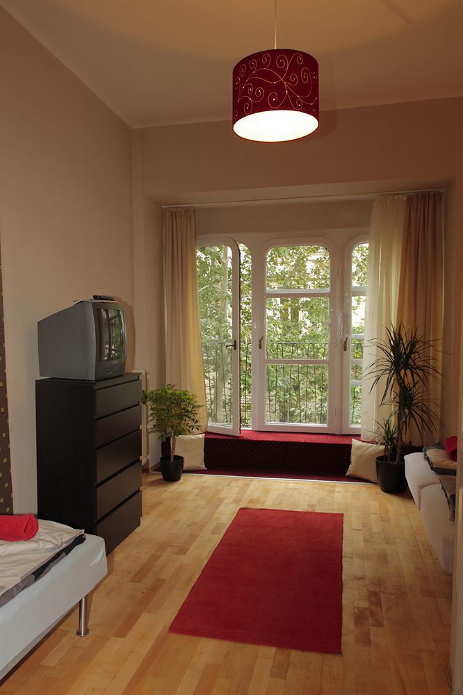 Maverick Apartments Budapest Bagian luar foto