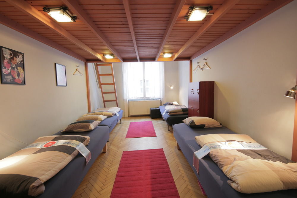 Maverick Apartments Budapest Bagian luar foto